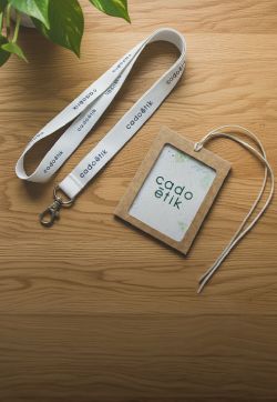cadoetik_Salon---lanyard-badge.jpg